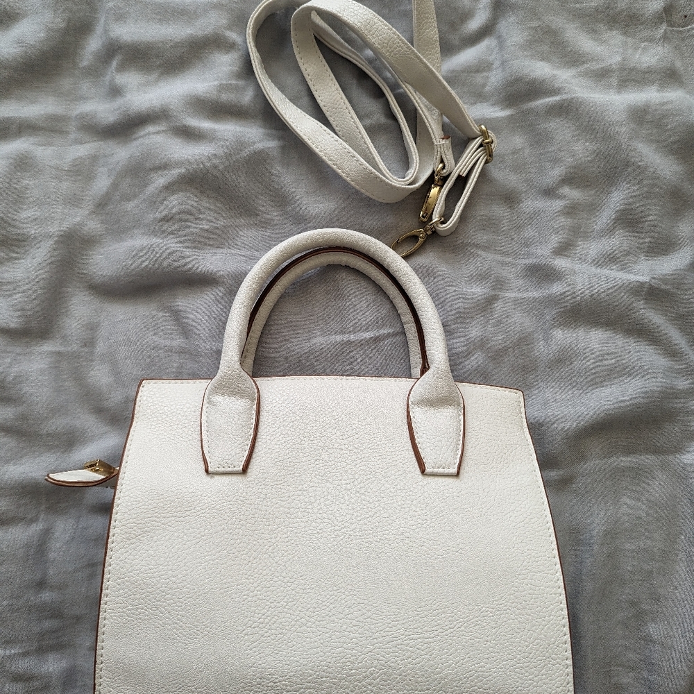Hand bag - Picture 2 of 4